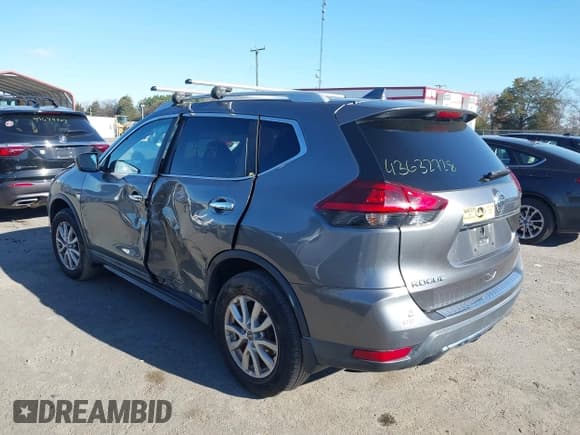 ✅ 2018 Nissan Rogue SV • VIN: 5N1AT2MV7JC815790 • Лот: 43632728. Опубликован ранее на IAAI с пробегом 91 991 миль. Бесплатный доступ к архиву аукционных продаж из США и подробный отчёт об истории автомобиля на DreamBid. Изображение 3.