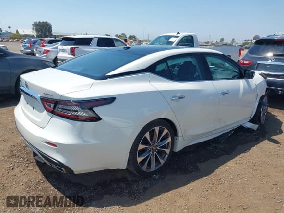 ✅ 2022 Nissan Maxima Platinum • VIN: 1N4AA6FV2NC507985 • Lot: 42960302. Listed on IAAI with 42,882 mi. Free auction sales archive from the USA and detailed vehicle history report at DreamBid. Image 4.