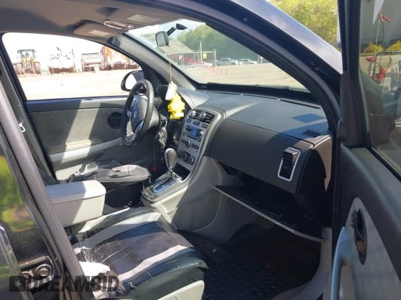 ✅ 2007 Chevrolet Equinox LS • VIN: 2CNDL13F976120908 • Лот: 42215019. Опубликован ранее на IAAI с пробегом 236 169 миль. Бесплатный доступ к архиву аукционных продаж из США и подробный отчёт об истории автомобиля на DreamBid. Изображение 5.