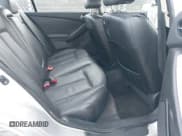 ✅ 2007 Nissan Altima Hybrid • VIN: 1N4CL21E27C225612 • Lot: 41765748. Wystawiony na IAAI z przebiegiem 231 952 mil. Bezpłatny archiwum sprzedaży aukcyjnych z USA i szczegółowy raport historii pojazdu na DreamBid. Zdjęcie 8.