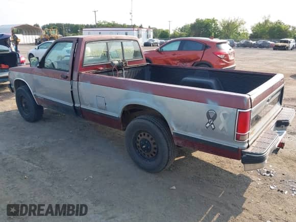 1991 Chevrolet S-10 EL X81 с VIN 1GCCT14Z8M2124708, выставлен на аукционе IAAI как лот 42398844 с пробегом 191 990 миль миль и . История ставок и продаж доступна на DreamBid. Изображение 3.
