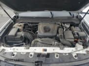 ✅ 2021 Chevrolet Colorado 4WD LT • VIN: 1GCPTCE17M1156299 • Lot: 86000974. Listed on Copart with 101,718 mi. Free auction sales archive from the USA and detailed vehicle history report at DreamBid. Image 11.