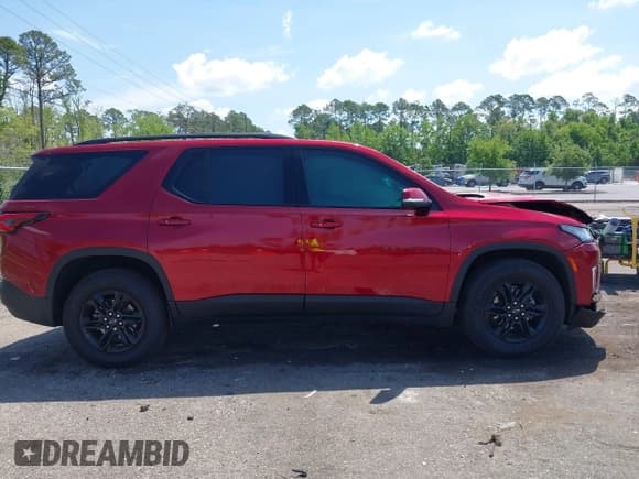✅ 2022 Chevrolet Traverse LT Cloth • VIN: 1GNERGKW7NJ154137 • Lot: 42181210. Listed on IAAI with 30,650 mi. Free auction sales archive from the USA and detailed vehicle history report at DreamBid. Image 13.