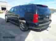 2011 Chevrolet Suburban LT z VIN 1GNSKJE33BR105732, wystawiony jako IAAI lot #43518190 z przebiegiem 181 775 mil mil oraz . Historia ofert i sprzedaży dostępna na DreamBid. Obrazek 3.