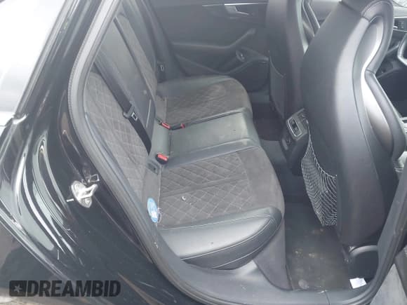 ✅ 2018 Audi S4 Premium Plus • VIN: WAUB4AF41JA233441 • Lot: 42032077. Listed on IAAI with 68,316 mi. Free auction sales archive from the USA and detailed vehicle history report at DreamBid. Image 8.