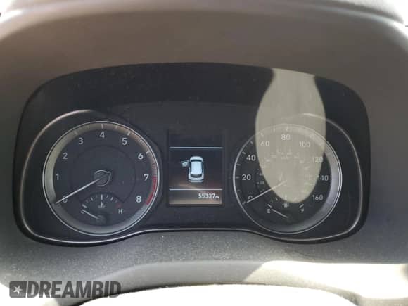 2019 Hyundai Kona SE z VIN KM8K12AA1KU221512, wystawiony jako Copart lot #55398343 z przebiegiem 55 337 mil mil oraz . Historia ofert i sprzedaży dostępna na DreamBid. Obrazek 9.