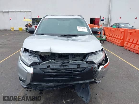 2018 Mitsubishi Outlander ES с VIN JA4AZ3A34JZ031571, выставлен на аукционе IAAI как лот 42574597 с пробегом 113 084 миль миль и . История ставок и продаж доступна на DreamBid. Изображение 13.