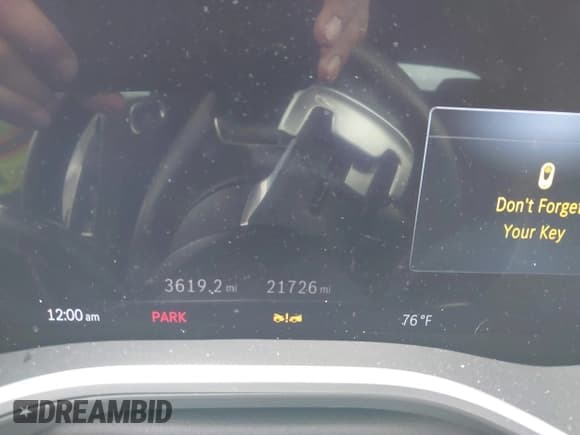 ✅ 2023 Mercedes-Benz SL 63 AMG • VIN: W1KVK8BB1PF013656 • Lot: 43202521. Listed on IAAI with 21,726 mi. Free auction sales archive from the USA and detailed vehicle history report at DreamBid. Image 15.