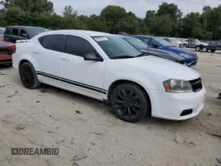 2014 Dodge Avenger SE с VIN 1C3CDZAB4EN166641, выставлен на аукционе Copart как лот 69958654 с пробегом 169 999 миль миль и Списание • Salvage title. История ставок и продаж доступна на DreamBid. Изображение 4.