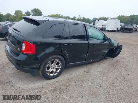 ✅ 2014 Ford Edge SEL • VIN: 2FMDK4JC6EBA88632 • Lot: 43289411. Listed on IAAI with 136,374 mi. Free auction sales archive from the USA and detailed vehicle history report at DreamBid. Image 4.