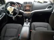 ✅ 2019 Dodge Journey SE • VIN: 3C4PDCBB1KT719539 • Lot: 82643925. Wystawiony na Copart z przebiegiem 58 318 mil. Bezpłatny archiwum sprzedaży aukcyjnych z USA i szczegółowy raport historii pojazdu na DreamBid. Zdjęcie 8.