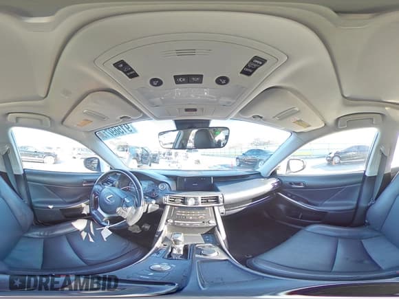 ✅ 2018 Lexus IS 300 • VIN: JTHBA1D2XJ5079932 • Lot: 91569715. Wystawiony na Copart z przebiegiem 111 039 mil. Bezpłatny archiwum sprzedaży aukcyjnych z USA i szczegółowy raport historii pojazdu na DreamBid. Zdjęcie 15.