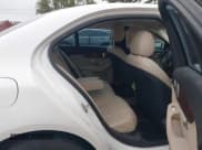 ✅ 2015 Mercedes-Benz C 300 • VIN: 55SWF4KB0FU002449 • Lot: 43553029. Wystawiony na IAAI z przebiegiem 130 959 mil. Bezpłatny archiwum sprzedaży aukcyjnych z USA i szczegółowy raport historii pojazdu na DreamBid. Zdjęcie 8.