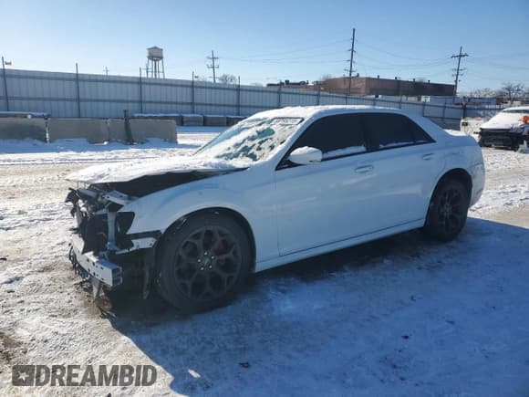 ✅ 2017 Chrysler 300 S Alloy Edition • VIN: 2C3CCABT2HH593566 • Лот: 88085215. Опубликован ранее на Copart с пробегом 50 297 миль. Бесплатный доступ к архиву аукционных продаж из США и подробный отчёт об истории автомобиля на DreamBid. Изображение 1.