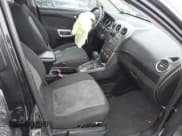 ✅ 2014 Chevrolet Captiva Sport LS • VIN: 3GNAL2EK0ES629783 • Lot: 41508998. Wystawiony na IAAI z przebiegiem 122 797 mil. Bezpłatny archiwum sprzedaży aukcyjnych z USA i szczegółowy raport historii pojazdu na DreamBid. Zdjęcie 5.