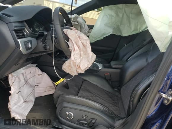 ✅ 2019 Audi S4 • VIN: WAUA4AF46KA097997 • Lot: 73131964. Wystawiony na Copart z przebiegiem 54 566 mil. Bezpłatny archiwum sprzedaży aukcyjnych z USA i szczegółowy raport historii pojazdu na DreamBid. Zdjęcie 7.