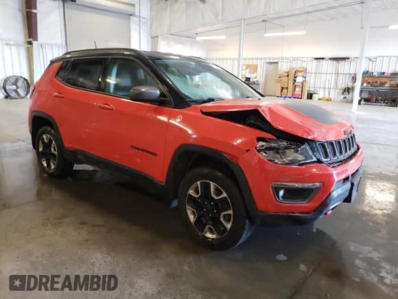 ✅ 2017 Jeep Compass Trailhawk • VIN: 3C4NJDDB6HT657650 • Lot: 86305415. Listed on Copart with 85,660 mi. Free auction sales archive from the USA and detailed vehicle history report at DreamBid. Image 4.