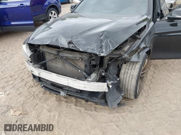 ✅ 2013 BMW 3 Series 328i • VIN: WBA3A5G50DNP19134 • Lot: 43083628. Listed on IAAI with Not provided. Free auction sales archive from the USA and detailed vehicle history report at DreamBid. Image 6.