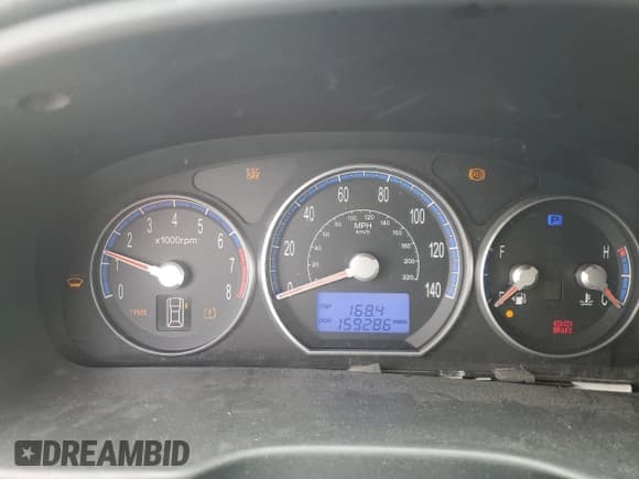 ✅ 2007 Hyundai Santa Fe GLS • VIN: 5NMSG13D27H060834 • Lot: 67487644. Listed on Copart with 159,286 mi. Free auction sales archive from the USA and detailed vehicle history report at DreamBid. Image 9.