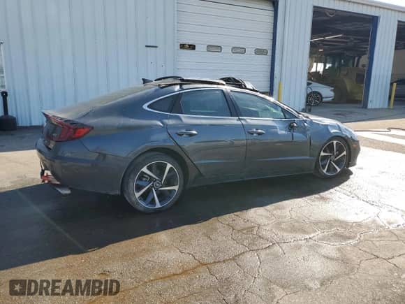 2023 Hyundai Sonata SEL Plus с VIN KMHL44J25PA283214, выставлен на аукционе Copart как лот 81120305 с пробегом 48 359 миль миль и Списание • Salvage title. История ставок и продаж доступна на DreamBid. Изображение 3.