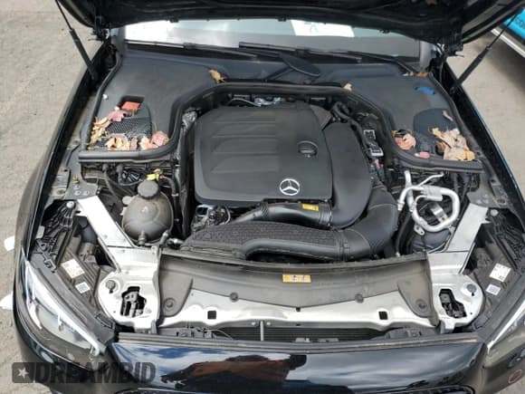 ✅ 2022 Mercedes-Benz E 350 • VIN: W1KZF8EB4NB059858 • Lot: 57513655. Listed on Copart with 22,484 mi. Free auction sales archive from the USA and detailed vehicle history report at DreamBid. Image 11.