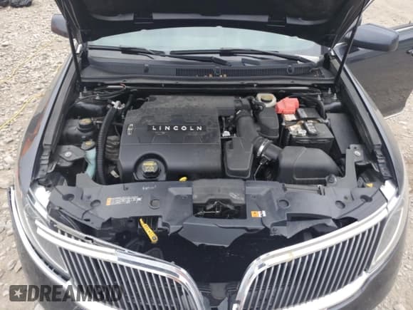 ✅ 2014 Lincoln MKS • VIN: 1LNHL9EK9EG602723 • Лот: 61409335. Опубликован ранее на Copart с пробегом 189 779 миль. Бесплатный доступ к архиву аукционных продаж из США и подробный отчёт об истории автомобиля на DreamBid. Изображение 11.