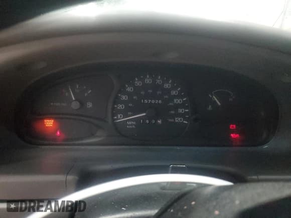 ✅ 1998 Ford Escort SE • VIN: 3FAFP15P4WR230902 • Lot: 56916165. Wystawiony na Copart z przebiegiem 157 026 mil. Bezpłatny archiwum sprzedaży aukcyjnych z USA i szczegółowy raport historii pojazdu na DreamBid. Zdjęcie 9.