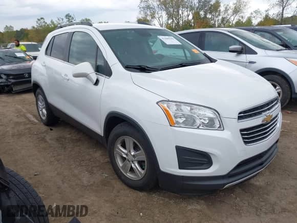 2016 Chevrolet Trax LT z VIN 3GNCJLSB2GL253948, wystawiony jako IAAI lot #43400648 z przebiegiem 96 608 mil mil oraz . Historia ofert i sprzedaży dostępna na DreamBid. Obrazek 1.