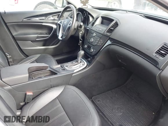 ✅ 2011 Buick Regal CXL RL1 • VIN: W04GN5EC4B1005919 • Lot: 43931506. Listed on IAAI with 70,645 mi. Free auction sales archive from the USA and detailed vehicle history report at DreamBid. Image 5.