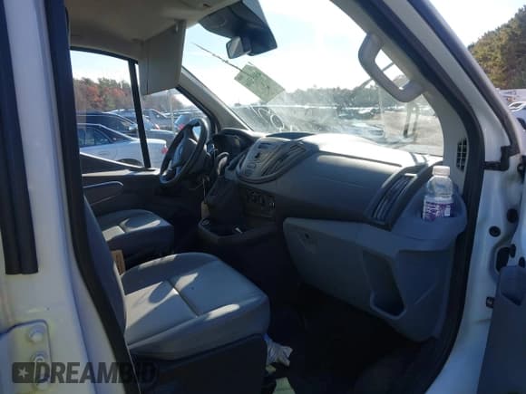 ✅ 2018 Ford Transit • VIN: 1FTYR1ZG7JKA08844 • Лот: 43055316. Опубликован ранее на IAAI с пробегом 111 808 миль. Бесплатный доступ к архиву аукционных продаж из США и подробный отчёт об истории автомобиля на DreamBid. Изображение 5.