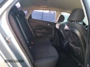 ✅ 2017 Kia Optima • VIN: KNAGT4LE4H5012300 • Lot: 87220275. Wystawiony na Copart z przebiegiem 138 098 mil. Bezpłatny archiwum sprzedaży aukcyjnych z USA i szczegółowy raport historii pojazdu na DreamBid. Zdjęcie 10.