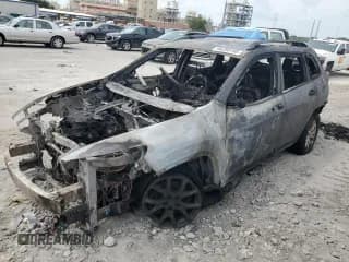 ✅ 2018 Jeep Cherokee Latitude • VIN: 1C4PJLCX6JD519313 • Lot: 66288195. Listed on Copart with Not provided. Free auction sales archive from the USA and detailed vehicle history report at DreamBid. Image 1.