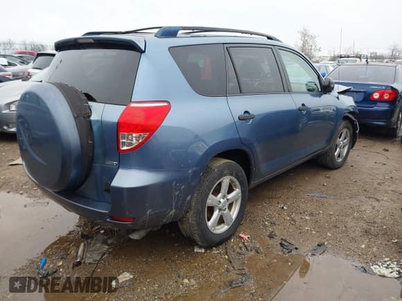 ✅ 2006 Toyota RAV4 • VIN: JTMBK33V665008174 • Лот: 43724258. Опубликован ранее на IAAI с пробегом 79 000 миль. Бесплатный доступ к архиву аукционных продаж из США и подробный отчёт об истории автомобиля на DreamBid. Изображение 4.