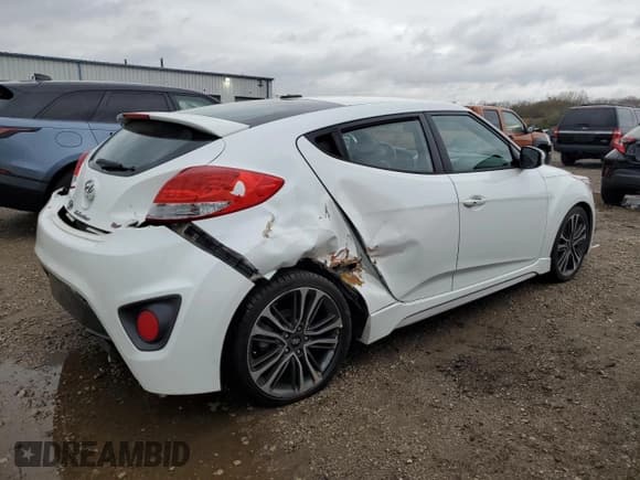 ✅ 2016 Hyundai Veloster Turbo R-Spec • VIN: KMHTC6AE6GU272505 • Lot: 78925864. Wystawiony na Copart z przebiegiem 100 801 mil. Bezpłatny archiwum sprzedaży aukcyjnych z USA i szczegółowy raport historii pojazdu na DreamBid. Zdjęcie 3.