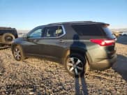 ✅ 2021 Chevrolet Traverse LT • VIN: 1GNEVHKW0MJ153184 • Lot: 90905875. Wystawiony na Copart z przebiegiem 254 043 mil. Bezpłatny archiwum sprzedaży aukcyjnych z USA i szczegółowy raport historii pojazdu na DreamBid. Zdjęcie 2.