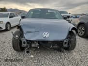 ✅ 2016 Volkswagen Beetle SE • VIN: 3VWJ07AT0GM613696 • Лот: 81008665. Опубликован ранее на Copart с пробегом 131 974 миль. Бесплатный доступ к архиву аукционных продаж из США и подробный отчёт об истории автомобиля на DreamBid. Изображение 5.