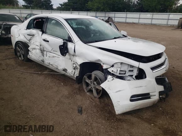 ✅ 2012 Chevrolet Malibu 1LT • VIN: 1G1ZC5E09CF279592 • Lot: 62767024. Listed on Copart with 128,886 mi. Free auction sales archive from the USA and detailed vehicle history report at DreamBid. Image 4.