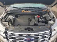 ✅ 2017 Ford Explorer XLT • VIN: 1FM5K8D8XHGC01658 • Lot: 92921885. Wystawiony na Copart z przebiegiem 103 281 mil. Bezpłatny archiwum sprzedaży aukcyjnych z USA i szczegółowy raport historii pojazdu na DreamBid. Zdjęcie 12.