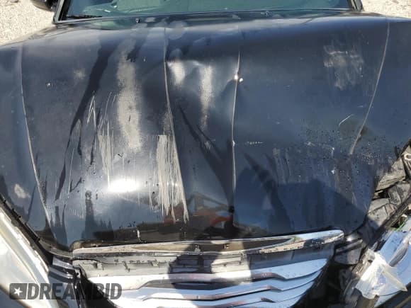 ✅ 2013 Chrysler 200 LX • VIN: 1C3CCBABXDN604622 • Lot: 84630185. Wystawiony na Copart z przebiegiem 159 578 mil. Bezpłatny archiwum sprzedaży aukcyjnych z USA i szczegółowy raport historii pojazdu na DreamBid. Zdjęcie 11.