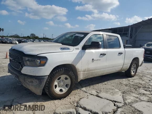 ✅ 2023 Ram 1500 Tradesman • VIN: 1C6SRFNT6PN601129 • Лот: 82363854. Опубликован ранее на Copart с пробегом 11 626 миль. Бесплатный доступ к архиву аукционных продаж из США и подробный отчёт об истории автомобиля на DreamBid. Изображение 1.