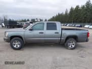 ✅ 2009 Dodge Dakota ST • VIN: 1D7HW28K79S798359 • Лот: 41534458. Опубликован ранее на IAAI с пробегом 93 235 миль. Бесплатный доступ к архиву аукционных продаж из США и подробный отчёт об истории автомобиля на DreamBid. Изображение 14.