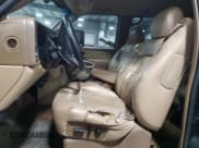 ✅ 2000 Chevrolet Suburban LT • VIN: 3GNGK26U2YG145201 • Лот: 85689134. Опубликован ранее на Copart с пробегом 285 624 миль. Бесплатный доступ к архиву аукционных продаж из США и подробный отчёт об истории автомобиля на DreamBid. Изображение 7.