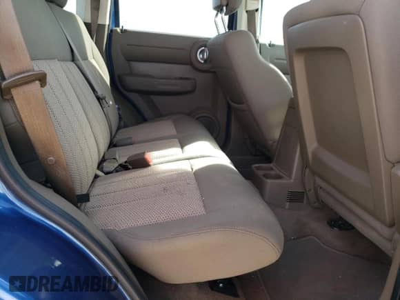 2010 Dodge Nitro SE с VIN 1D4PT2GK2AW145955, выставлен на аукционе Copart как лот 81072014 с пробегом 173 599 миль миль и Списание • Salvage title. История ставок и продаж доступна на DreamBid. Изображение 11.