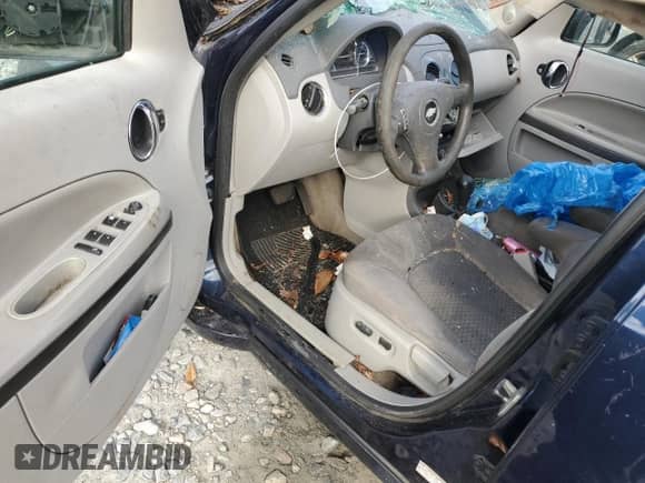 2010 Chevrolet HHR 1LT с VIN 3GNBABDB0AS575116, выставлен на аукционе Copart как лот 86180755 с пробегом Не указан миль и Списание • Salvage title. История ставок и продаж доступна на DreamBid. Изображение 8.