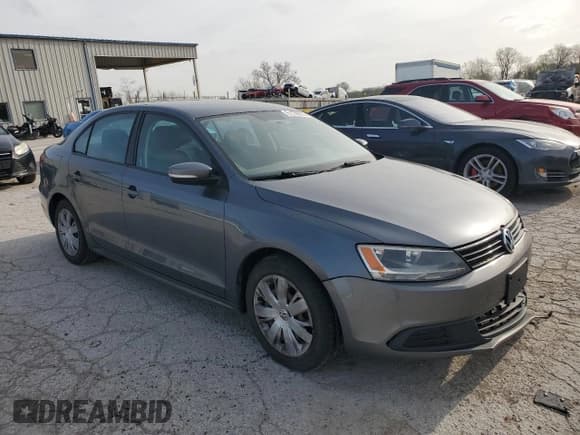 ✅ 2011 Volkswagen Jetta SE • VIN: 3VWDZ7AJ8BM369256 • Lot: 51139015. Listed on Copart with 250,634 mi. Free auction sales archive from the USA and detailed vehicle history report at DreamBid. Image 4.