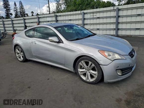 ✅ 2011 Hyundai Genesis Coupe Grand Touring w/Brn Lth • VIN: KMHHU6KH1BU065413 • Lot: 96333285. Wystawiony na Copart z przebiegiem 125 985 mil. Bezpłatny archiwum sprzedaży aukcyjnych z USA i szczegółowy raport historii pojazdu na DreamBid. Zdjęcie 4.