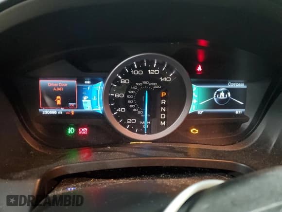 ✅ 2012 Ford Explorer XLT • VIN: 1FMHK8D86CGA61386 • Lot: 90034605. Wystawiony na Copart z przebiegiem 230 896 mil. Bezpłatny archiwum sprzedaży aukcyjnych z USA i szczegółowy raport historii pojazdu na DreamBid. Zdjęcie 9.