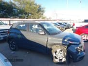 ✅ 2025 Hyundai Venue SEL • VIN: KMHRC8A34SU367299 • Lot: 43648814. Listed on IAAI with 19,689 mi. Free auction sales archive from the USA and detailed vehicle history report at DreamBid. Image 13.