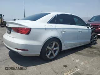 ✅ 2015 Audi A3 Premium • VIN: WAUACGFF5F1056001 • Lot: 64595175. Wystawiony na Copart z przebiegiem 118 035 mil. Bezpłatny archiwum sprzedaży aukcyjnych z USA i szczegółowy raport historii pojazdu na DreamBid. Zdjęcie 3.
