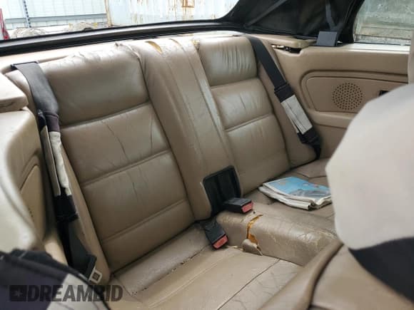 ✅ 1989 BMW 3 Series • VIN: WBABB2306K8864952 • Lot: 51328615. Wystawiony na Copart z przebiegiem 165 741 mil. Bezpłatny archiwum sprzedaży aukcyjnych z USA i szczegółowy raport historii pojazdu na DreamBid. Zdjęcie 10.